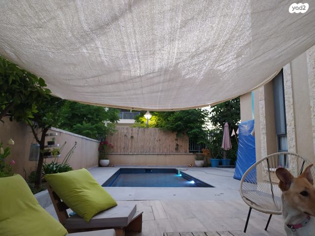 דו משפחתי, נהר שלום 1, גדרה הצעירה, גדרה