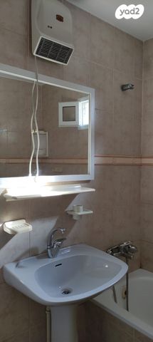 דירה, רבי שלום שבזי 1, רובע ה', אשדוד