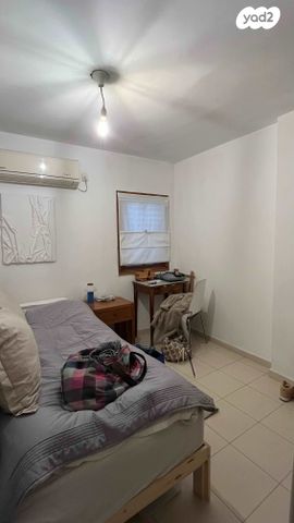 דירה, סמטת השקמה 5, קרית יערים, רמת השרון