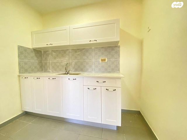 שכונת שז"ר 811