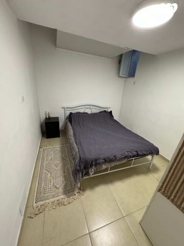 דירה, רבנו פוליטי 14, ארנונה, ירושלים