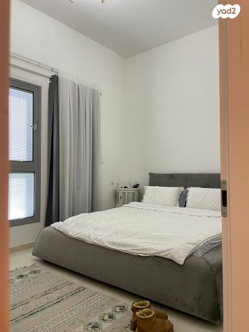 גג/ פנטהאוז, יוחנן הסנדלר 8, דרום חדש, פארק הים, בת ים