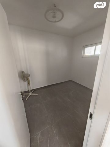 דרך צמח השדה 6