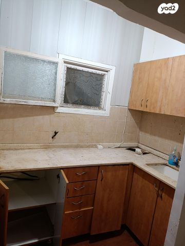 שיבת ציון 27