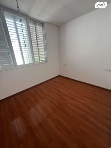 דירה, שפרינצק 11, רסקו א', חולון