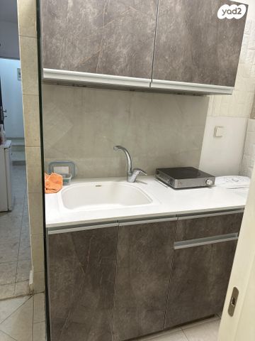 יחידת דיור, שאול המלך 5, דרום מערב ותיק, בת ים