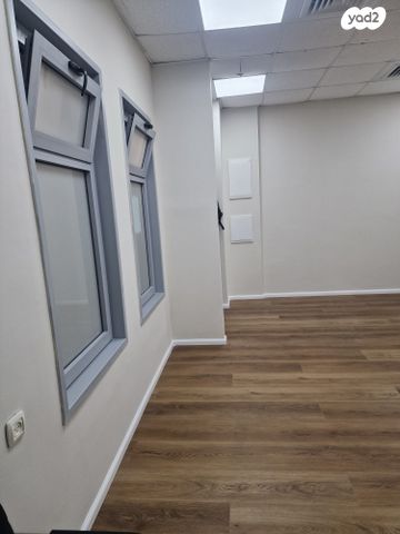 משרדים, שדרות ירושלים 18, הקריה מע"ר, אשדוד