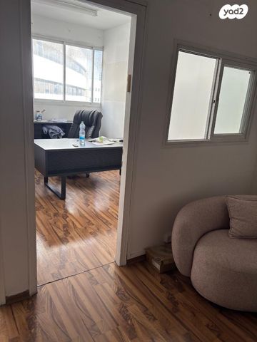 משרדים, יגיע כפיים 2, מונטיפיורי, הרכבת, תל אביב יפו