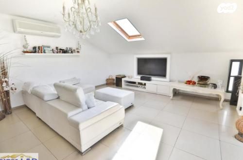 דופלקס, עיר שמש, גני צהלה, רמות צהלה, תל אביב יפו