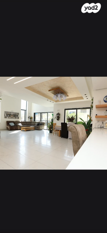 דו משפחתי, גבעת זאב