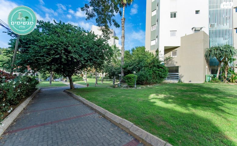 נווה אמירים