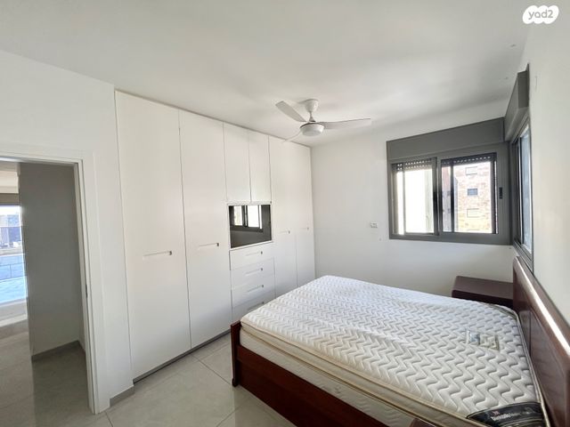 דירה, דבורה הנביאה, רובע יזרעאל סביוני העמק, עפולה