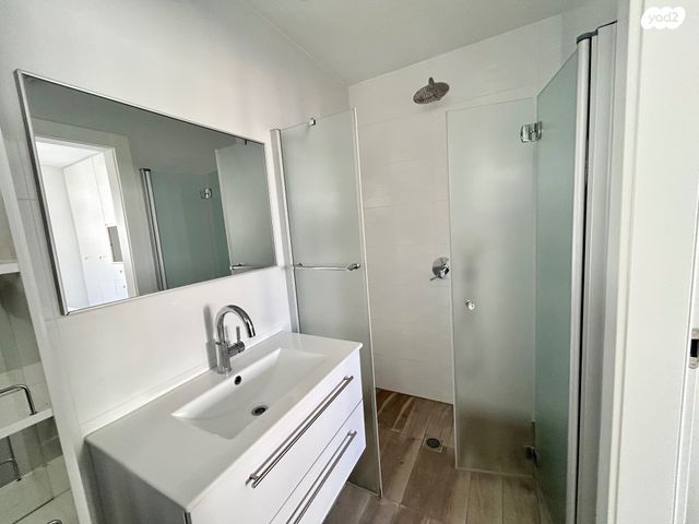 דירה, דבורה הנביאה, רובע יזרעאל סביוני העמק, עפולה