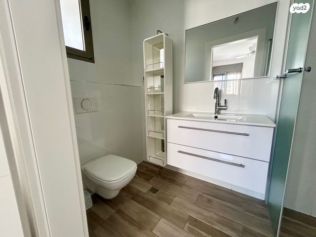 דירה, דבורה הנביאה, רובע יזרעאל סביוני העמק, עפולה