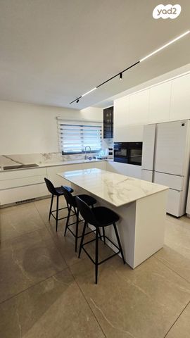 גג/ פנטהאוז, טבריה