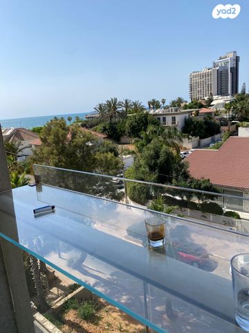 דירה, מדינת היהודים, הרצליה פיתוח, הרצליה