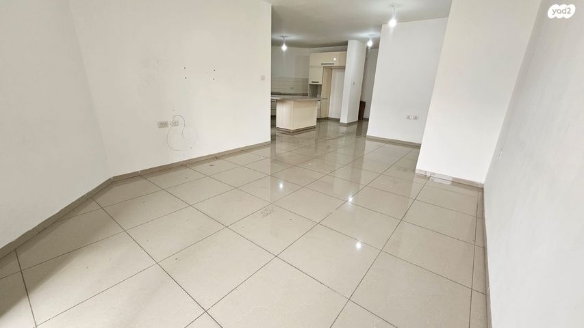 דירה, שמעון דהאן, טבריה