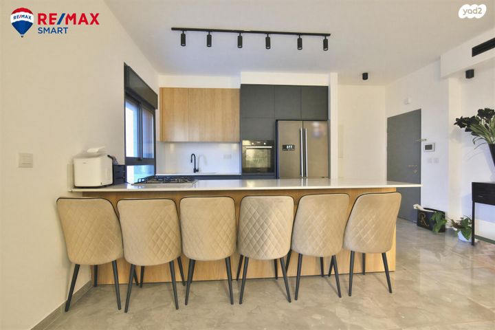 דירה, שדרות מח"ל 37, קרית חיים מערבית, חיפה