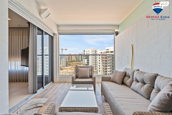 דירה, אריק איינשטיין 9, קרית רבין, חולון