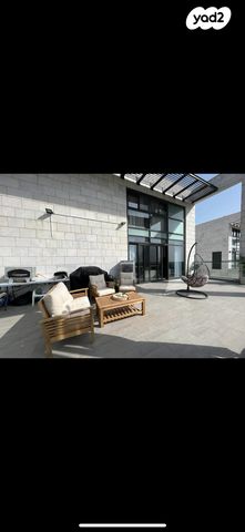 גג/ פנטהאוז, נוי 6, מת"מ, נאות פרס, חיפה