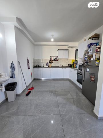 דירה, בית שמש