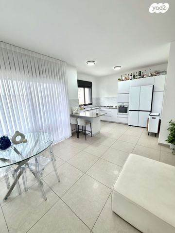 דירה, העצמאות, מרכז העיר, קרית אתא