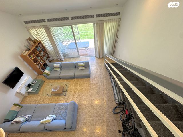 בית פרטי/ קוטג', קדושי השואה, הרצליה