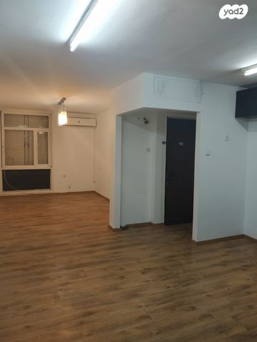 דירה, אביב, ראש העין