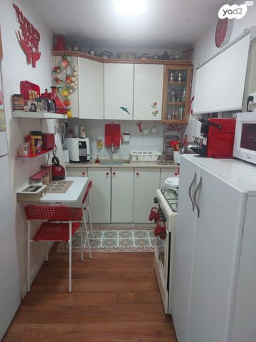 דירה, יחיעם 10, הזיתים, חדרה