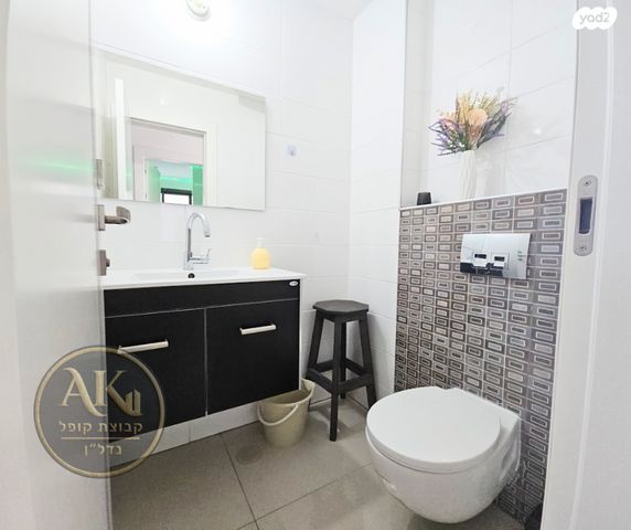 גג/ פנטהאוז, באר יעקב