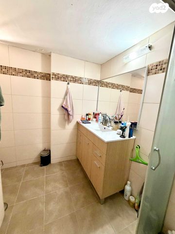 דירה, המייסדים, מרכז העיר, קרית אתא