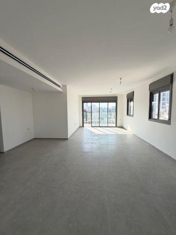 דירה, אליהו גולומב, שיפר, פתח תקווה