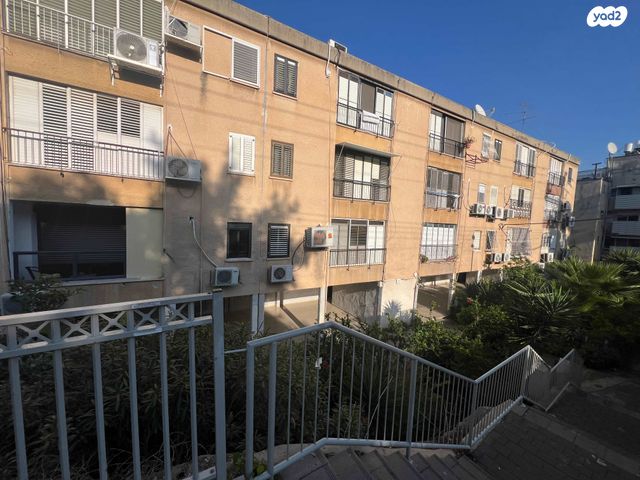 הרב הרצוג 28