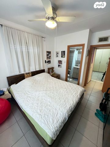 דירה, משה דיין 2, נווה סביון, אור יהודה