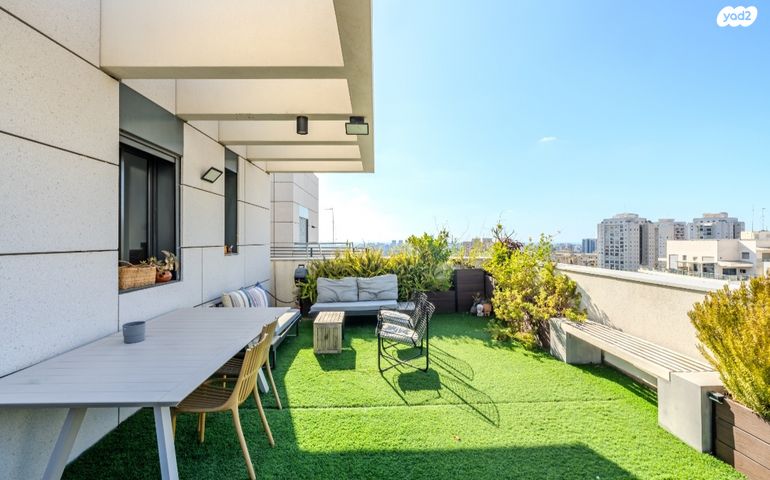 גג/ פנטהאוז, רמת השרון