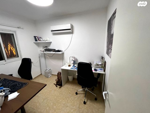 דירה, עוזיה המלך 22, שכונה ד', באר שבע