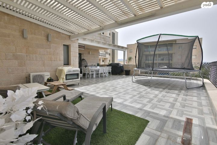 דירה, ש"י עגנון, אברמסקי, קרית אתא