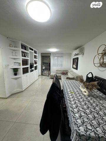 דירה, הסגליות, מעלות תרשיחא