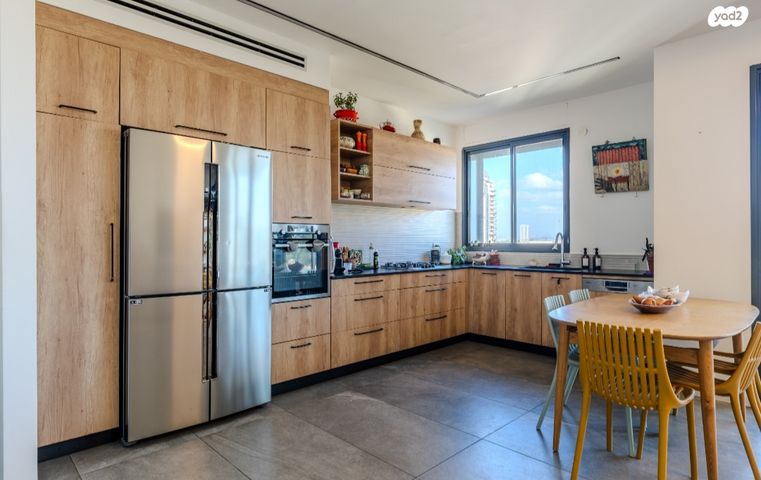 גג/ פנטהאוז