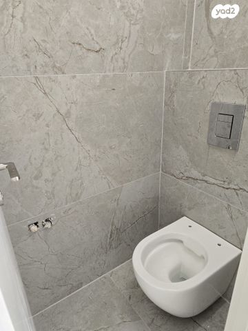 דירה, האדמו"ר מבעלזא, רובע ג', אשדוד