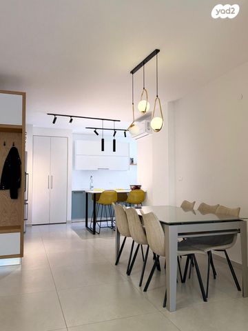 דירה, רמב"ם, מרכז דרום, רעננה