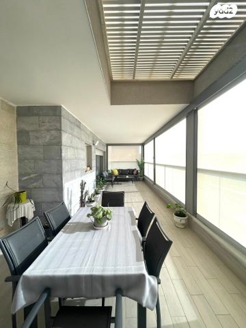 דירת גן, גבעת מכוש, כרמיאל