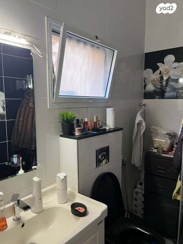 בית פרטי/ קוטג', שוהם 38, מעלות תרשיחא