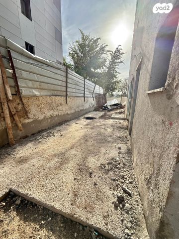 דירת גן, קמינסקה 8, קרית שלום, תל אביב יפו