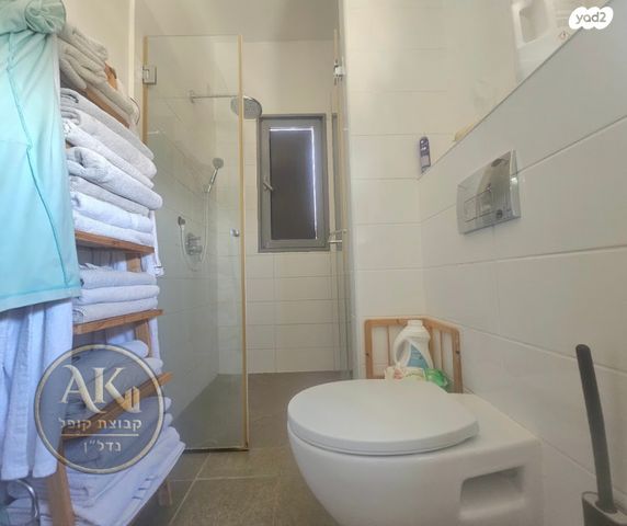 גג/ פנטהאוז, באר יעקב