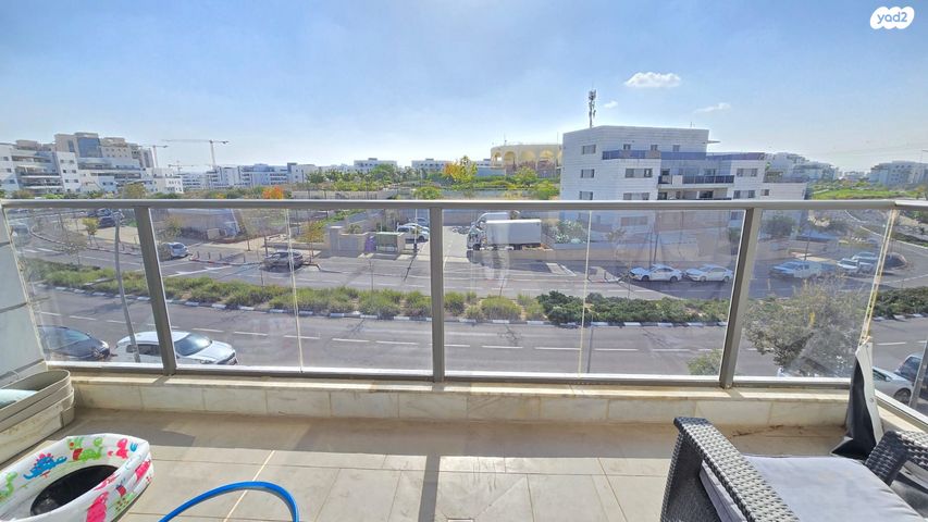 דירה, אלברט איינשטיין, פסגות אפק, ראש העין