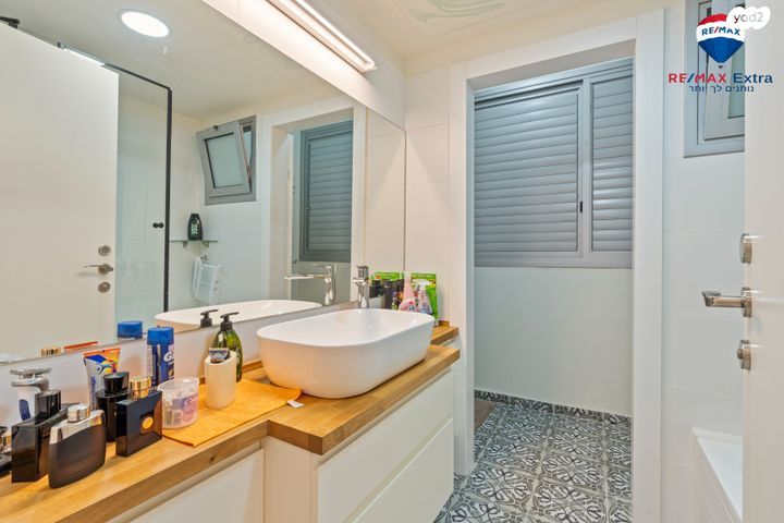 דירה, אריק איינשטיין 9, קרית רבין, חולון