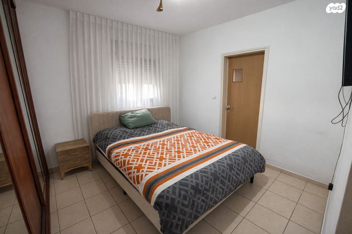 דירה, הפלמ"ח, נווה אליאס, טירת כרמל