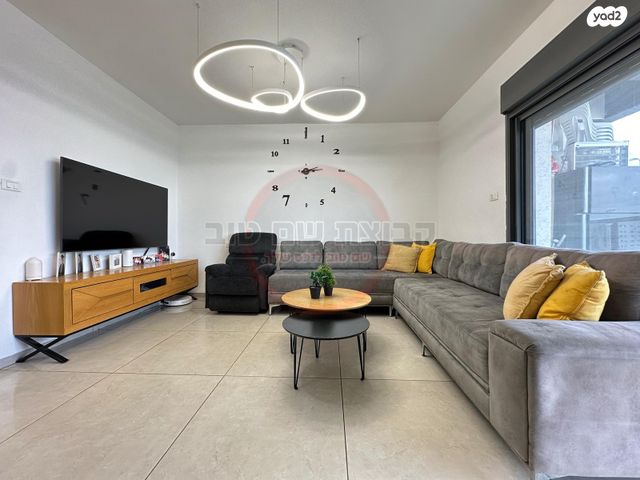 גג/ פנטהאוז, דבורה הנביאה, רובע יזרעאל סביוני העמק, עפולה