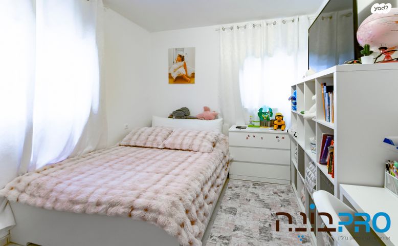 דירה, שלמה קפלנסקי, רמז, מערב ותיק, ראשון לציון